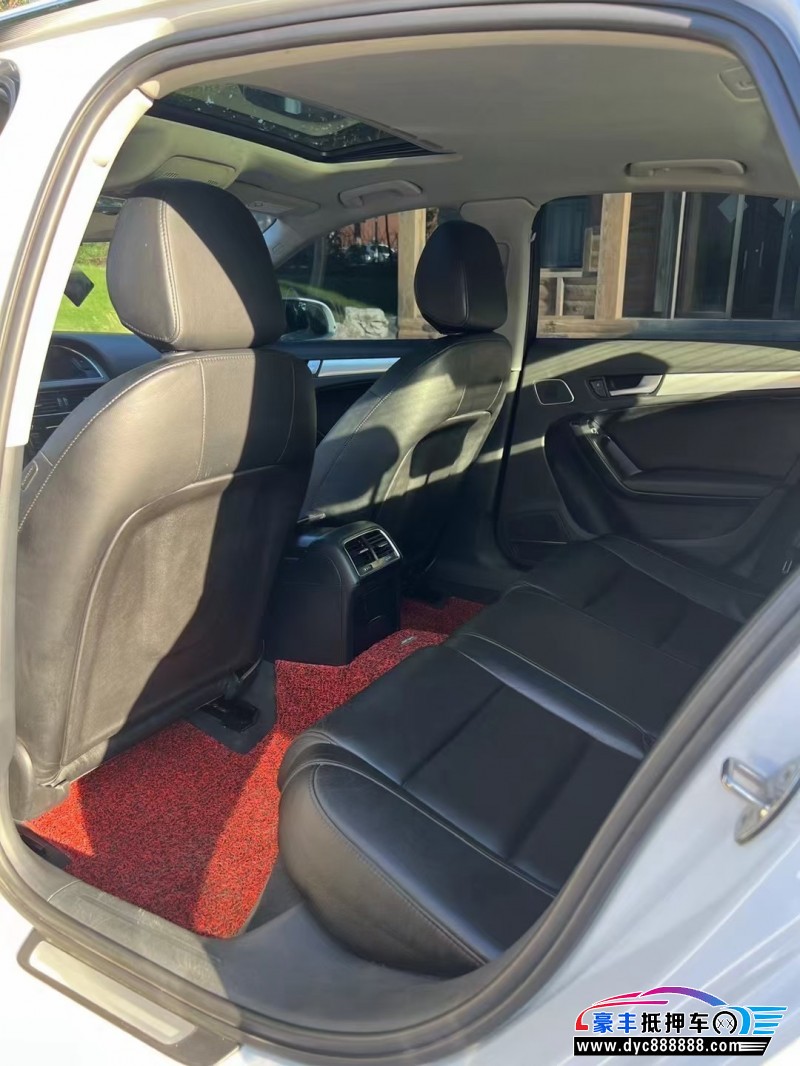 14年奥迪A4轿车抵押车出售