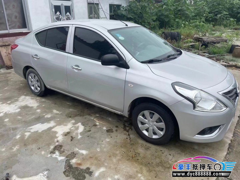 18年日产阳光轿车抵押车出售