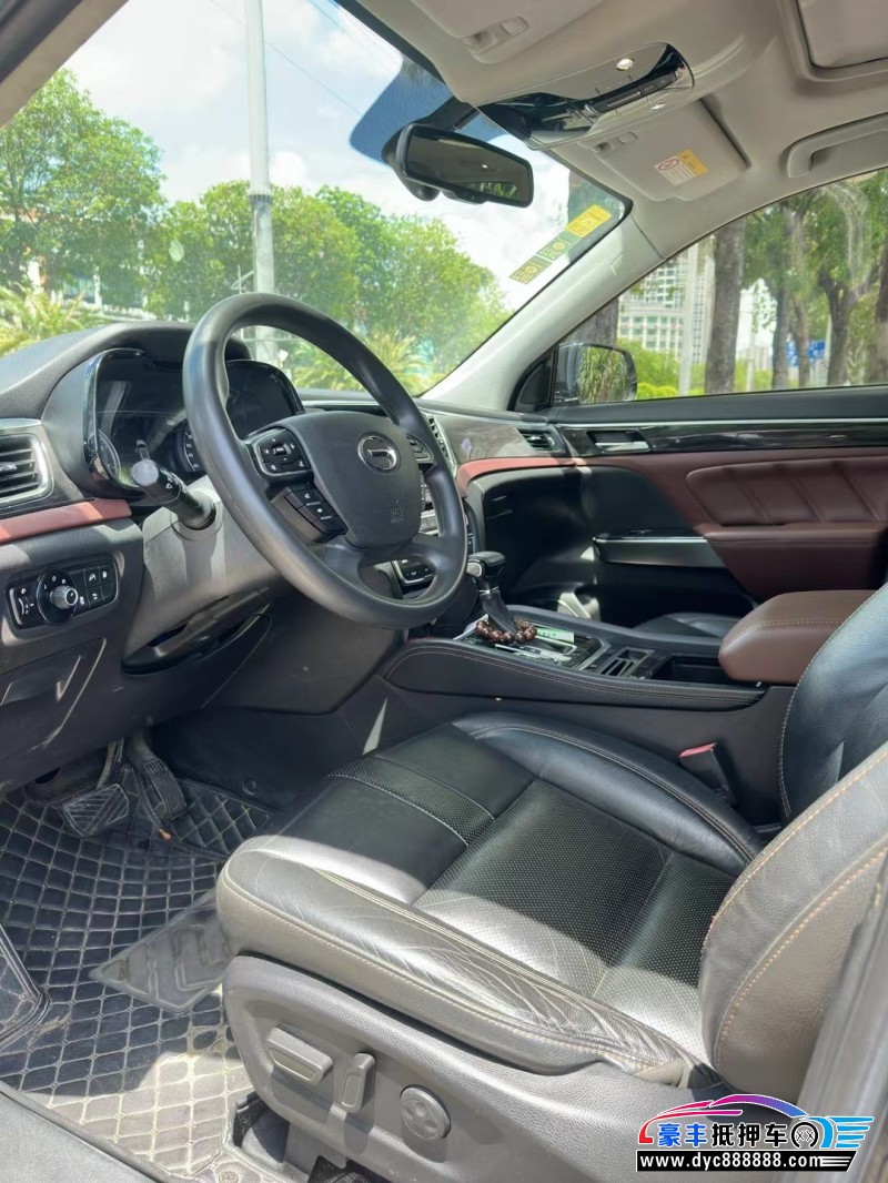 18年传祺GS8轿车抵押车出售