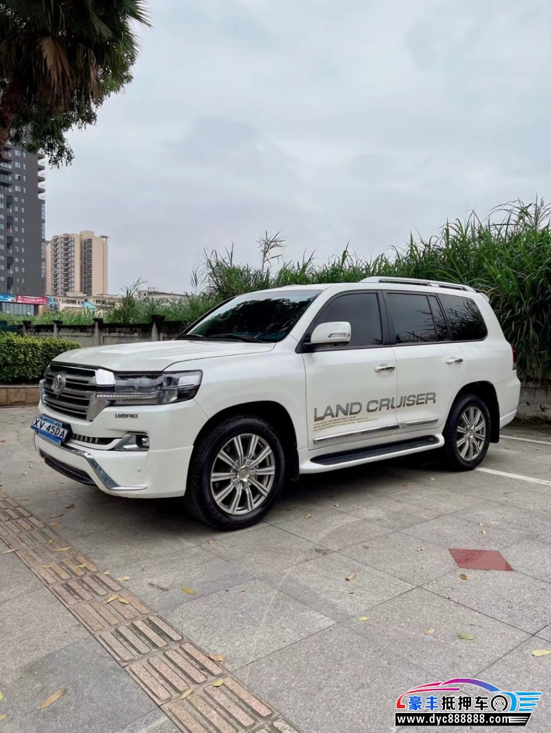 20年丰田兰德酷路泽轿车抵押车出售