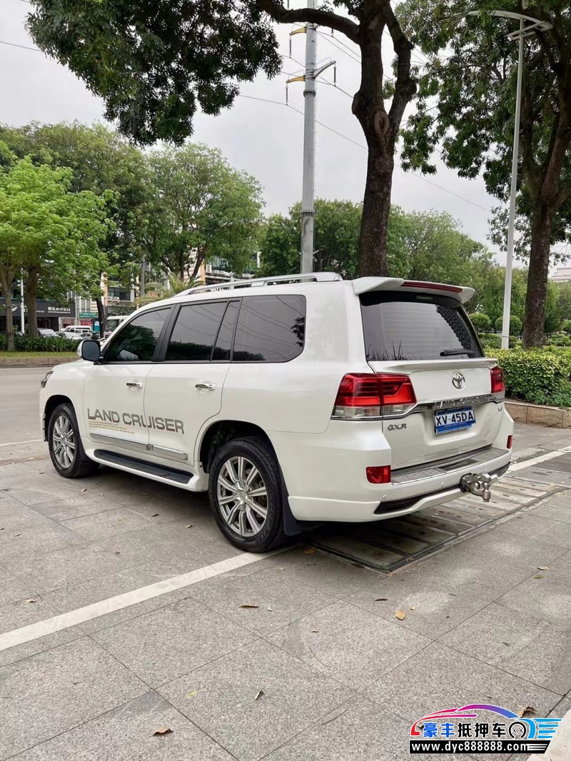 20年丰田兰德酷路泽轿车抵押车出售