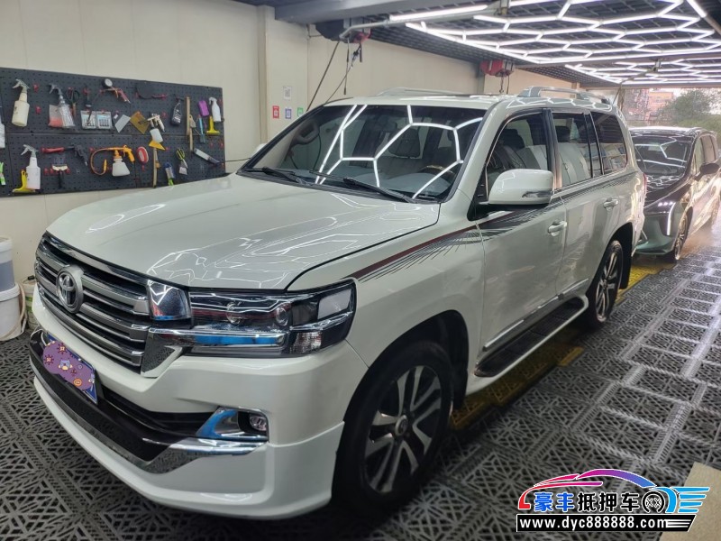 20年丰田兰德酷路泽轿车抵押车出售