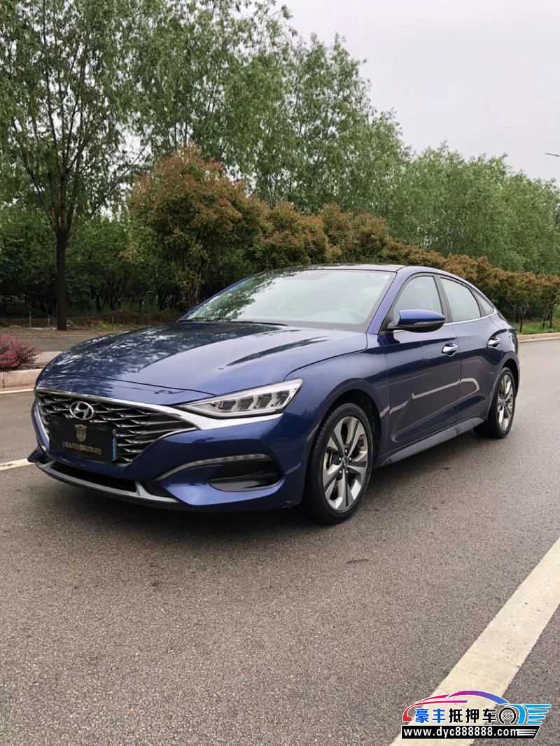 20年现代菲斯塔轿车抵押车出售