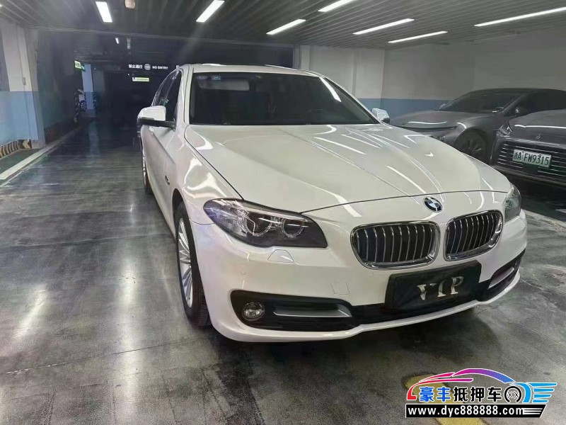 15年宝马3系轿车抵押车出售