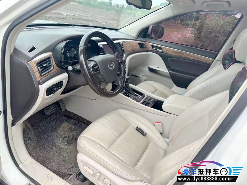 17年传祺GS8轿车抵押车出售