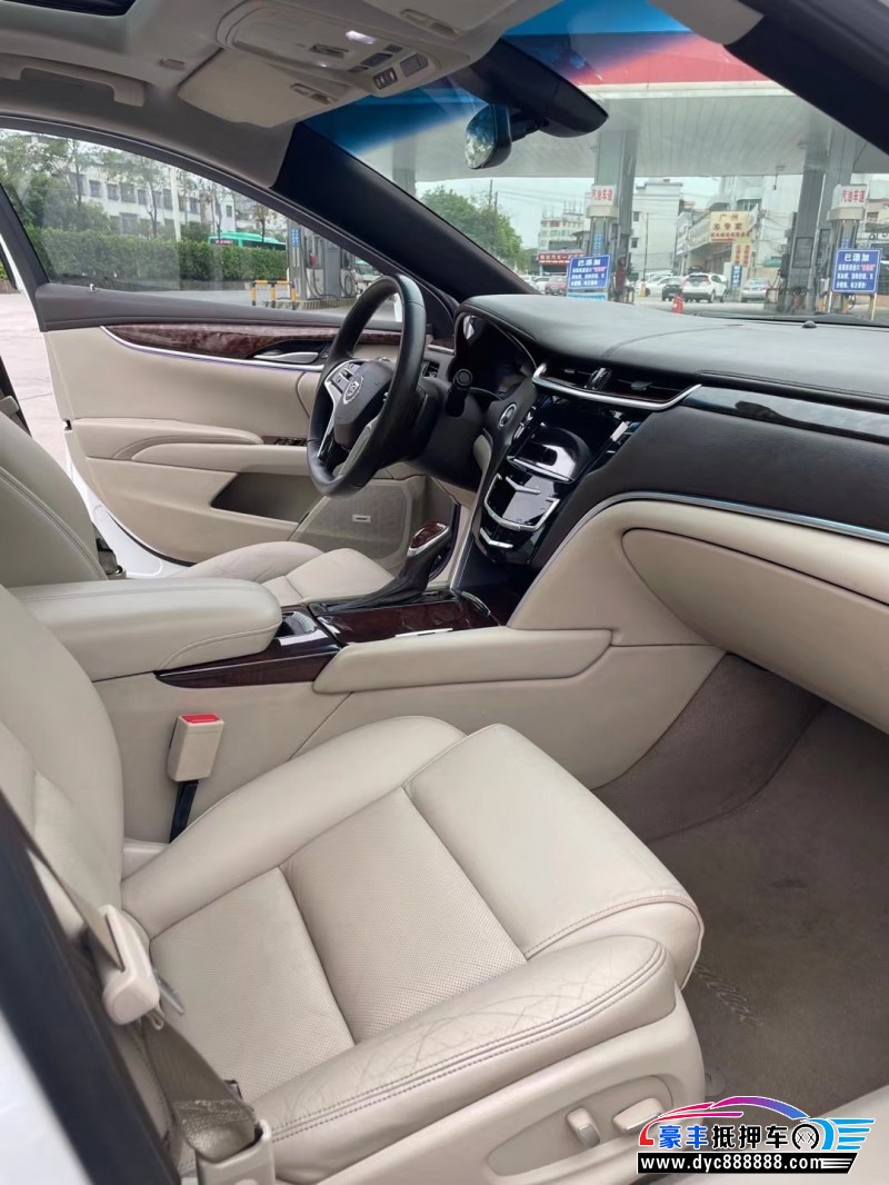 15年凯迪拉克XTS轿车抵押车出售