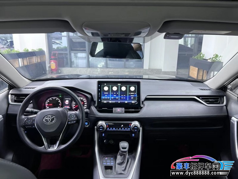 20年丰田威兰达轿车抵押车出售