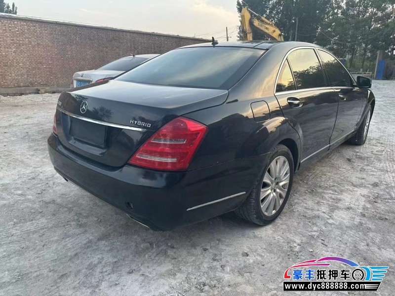 10年奔驰S轿车抵押车出售