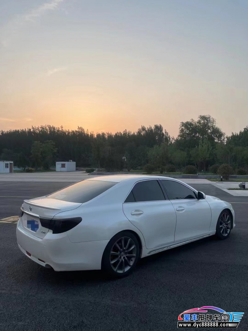 14年丰田锐志轿车抵押车出售