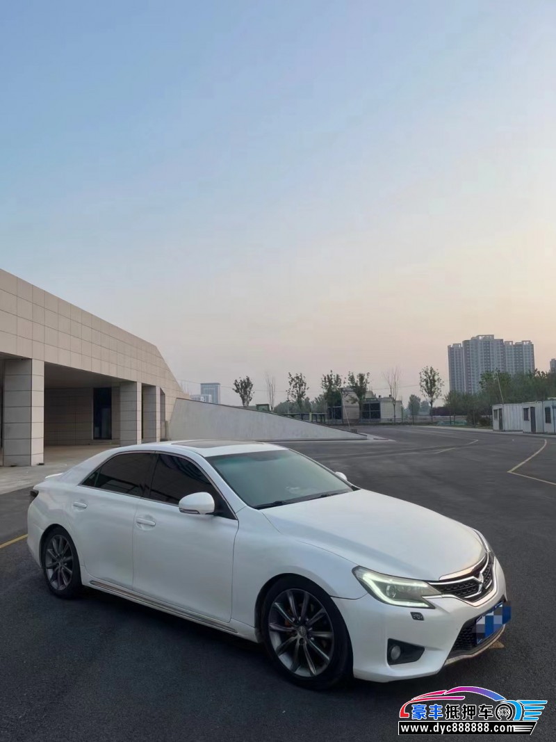 14年丰田锐志轿车抵押车出售