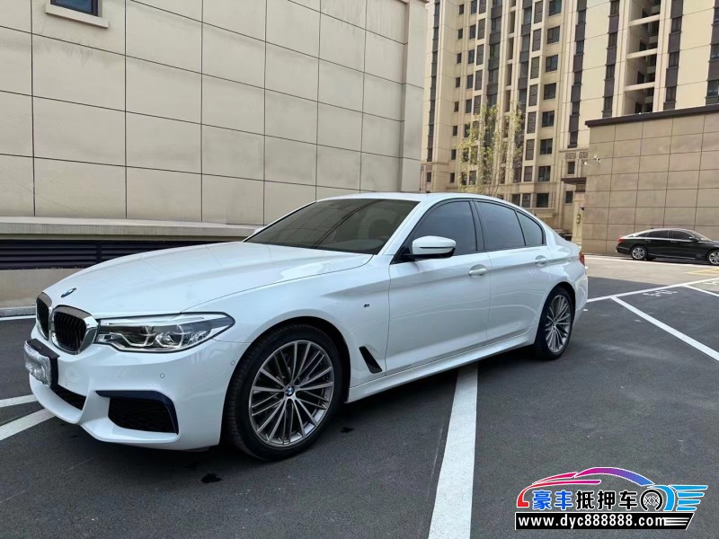 20年宝马5系轿车抵押车出售