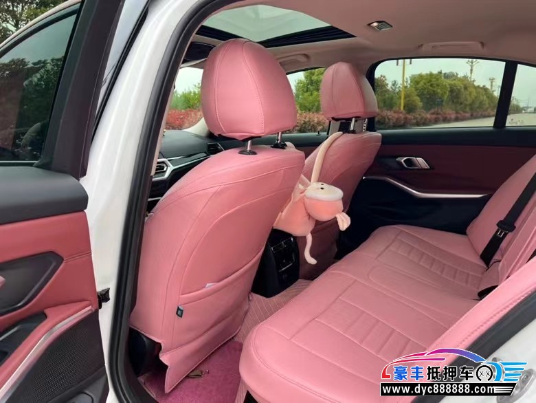 21年宝马3系轿车抵押车出售