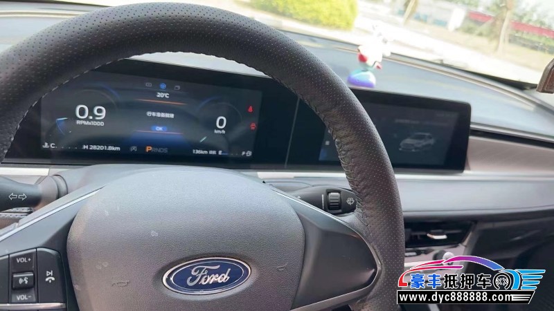 21年福特福睿斯轿车抵押车出售