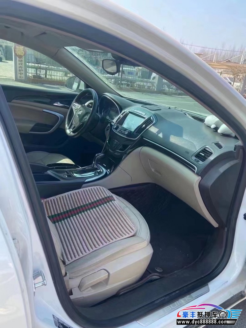 15年别克君威轿车抵押车出售