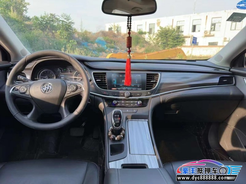 19年别克君越轿车抵押车出售