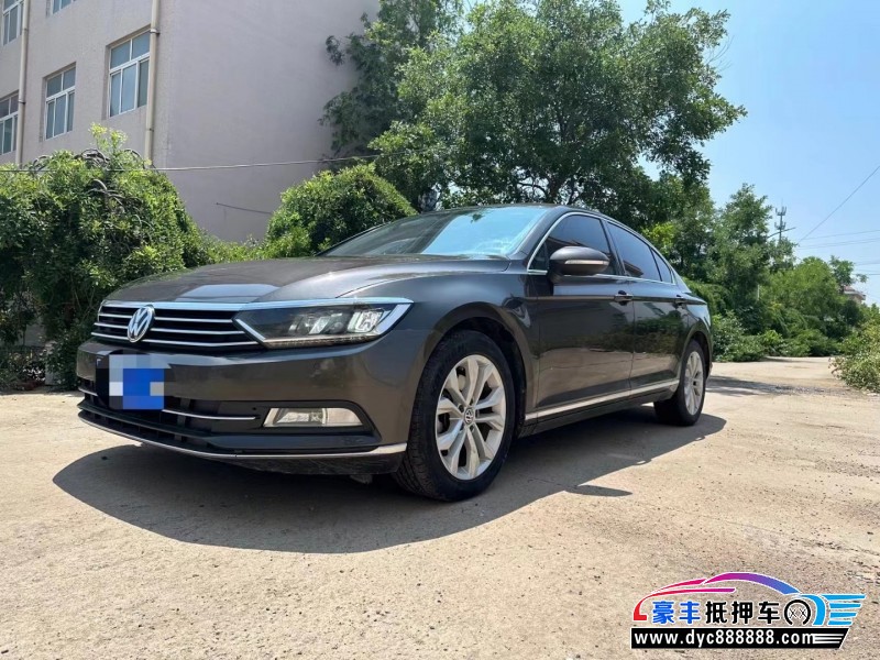 17年大众迈腾轿车抵押车出售