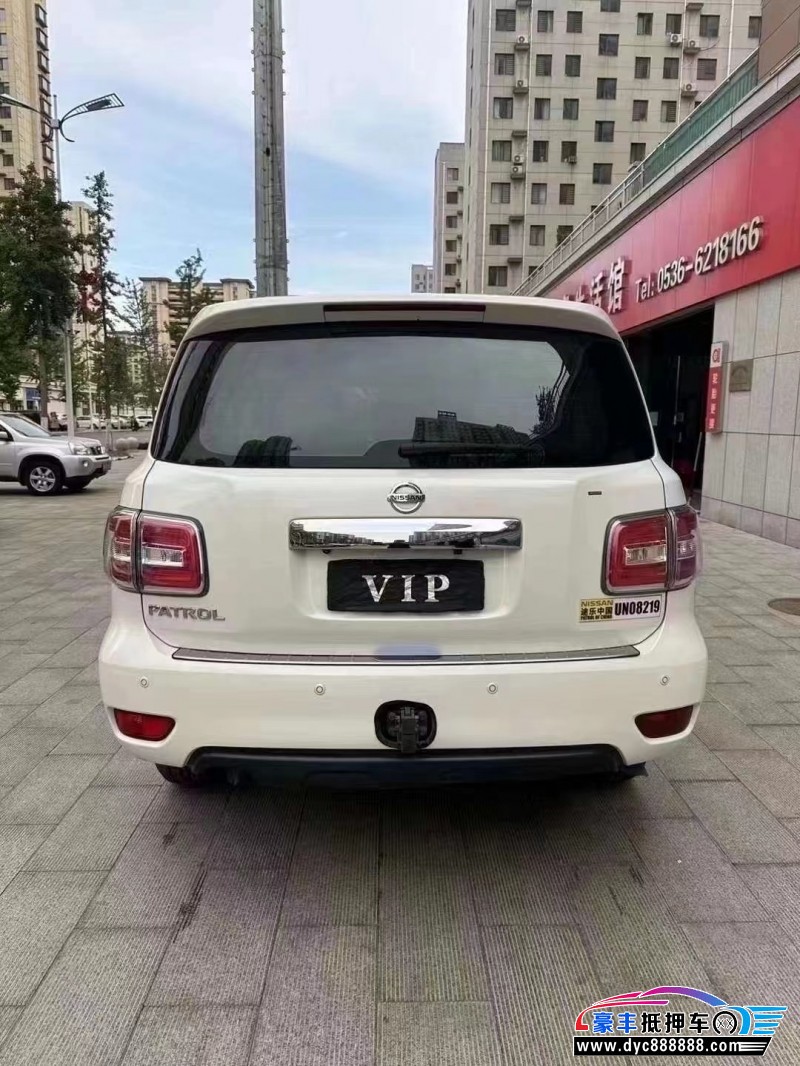 17年日产途乐轿车抵押车出售