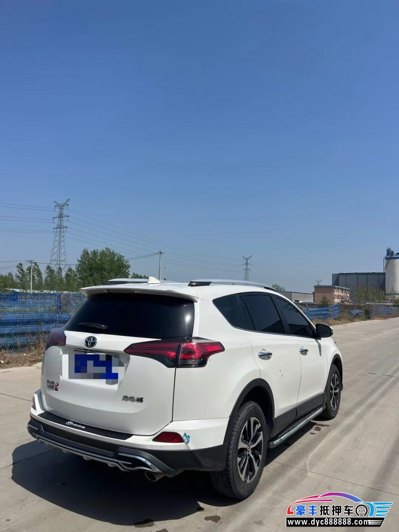 19年丰田RAV4荣放轿车抵押车出售