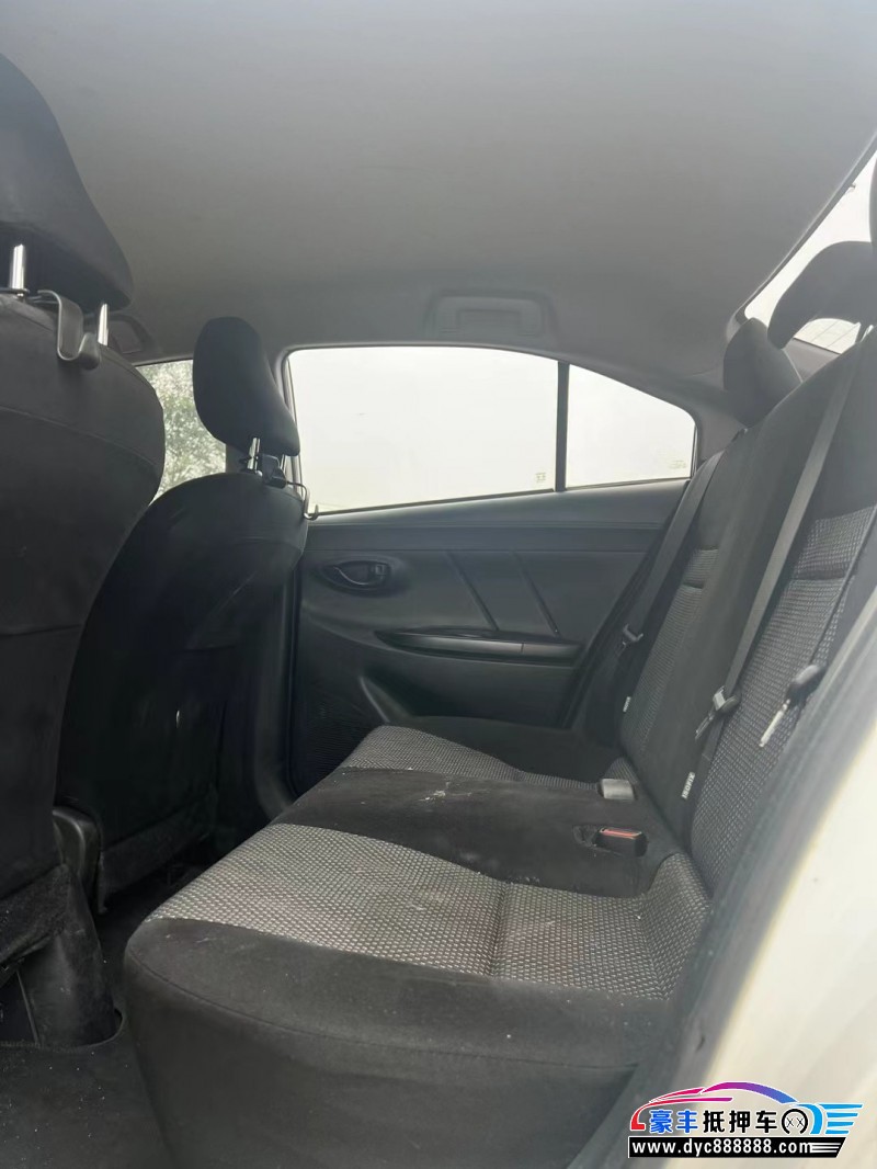 18年丰田威驰轿车抵押车出售