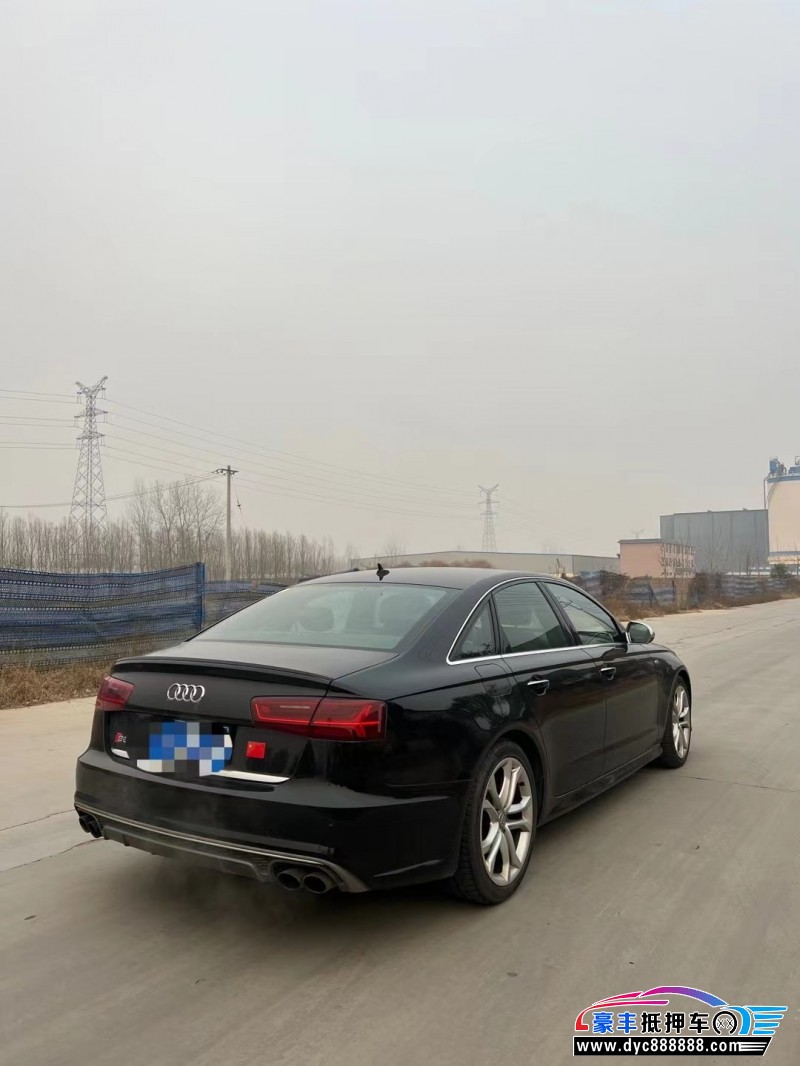 18年奥迪S6轿车抵押车出售