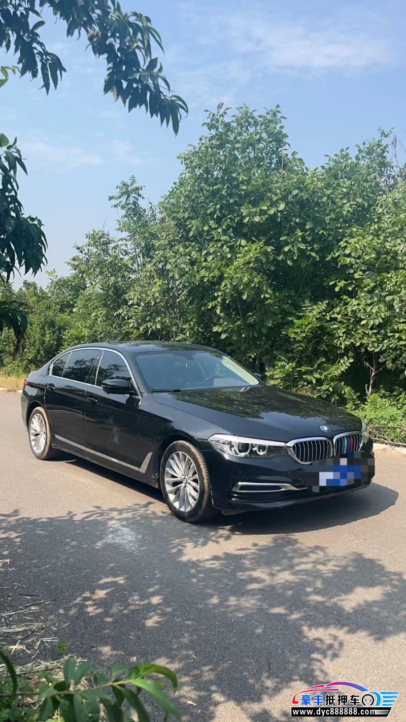 20年宝马5系轿车抵押车出售
