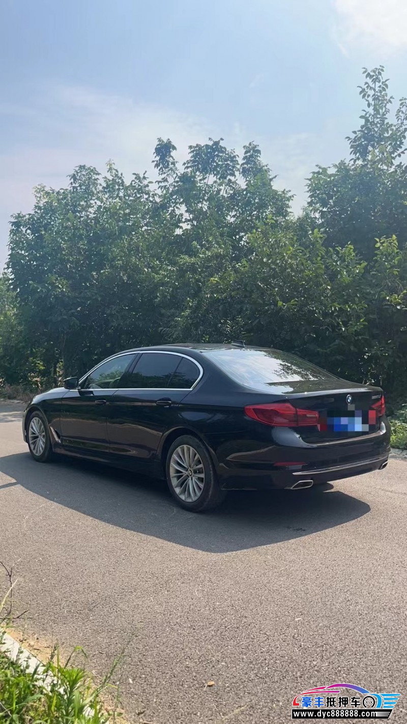 20年宝马5系轿车抵押车出售