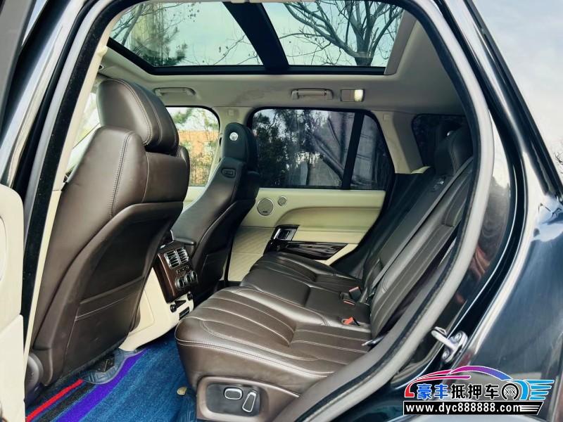 13年路虎揽胜行政轿车抵押车出售