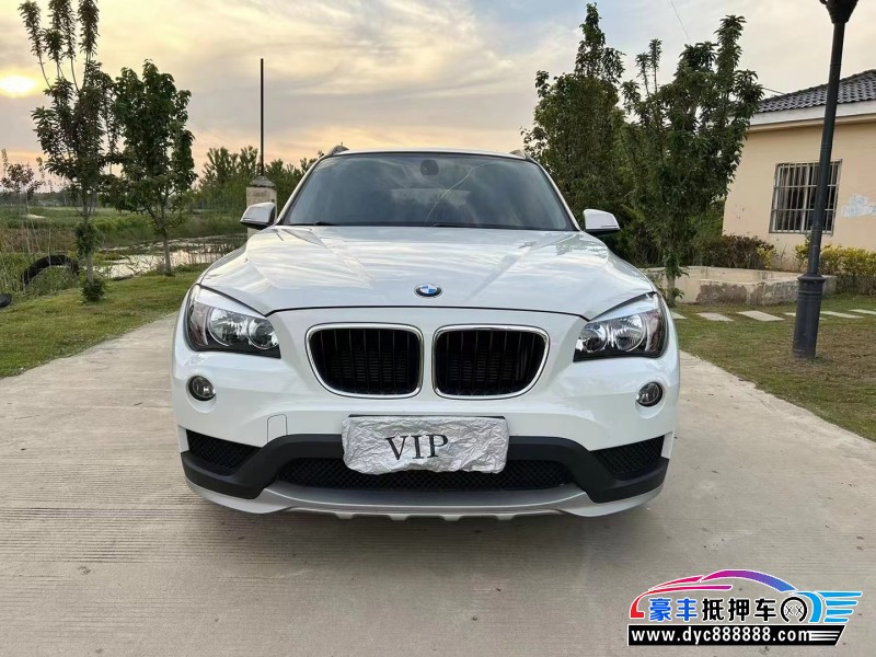 15年宝马X1轿车抵押车出售