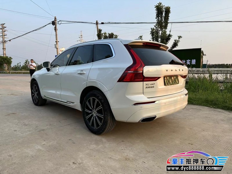 18年沃尔沃XC60轿车抵押车出售