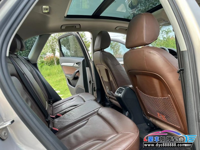 15年奥迪Q3轿车抵押车出售