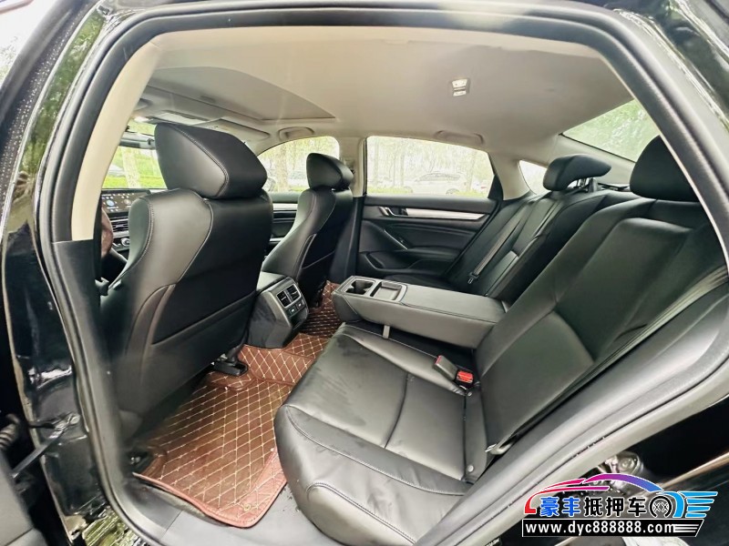 23年本田雅阁轿车抵押车出售