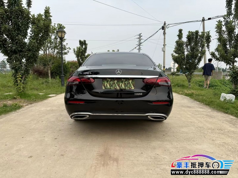 20年奔驰E轿车抵押车出售