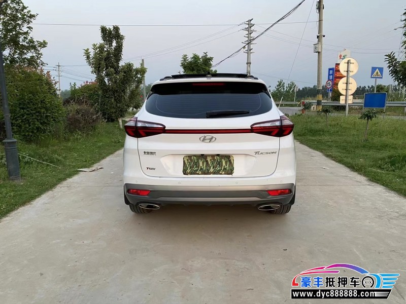 21年现代途胜轿车抵押车出售