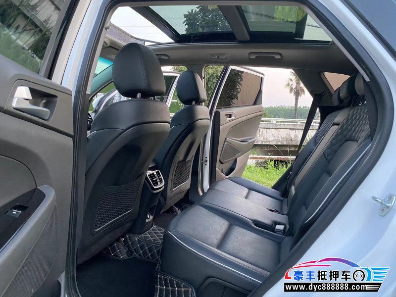 21年现代途胜轿车抵押车出售