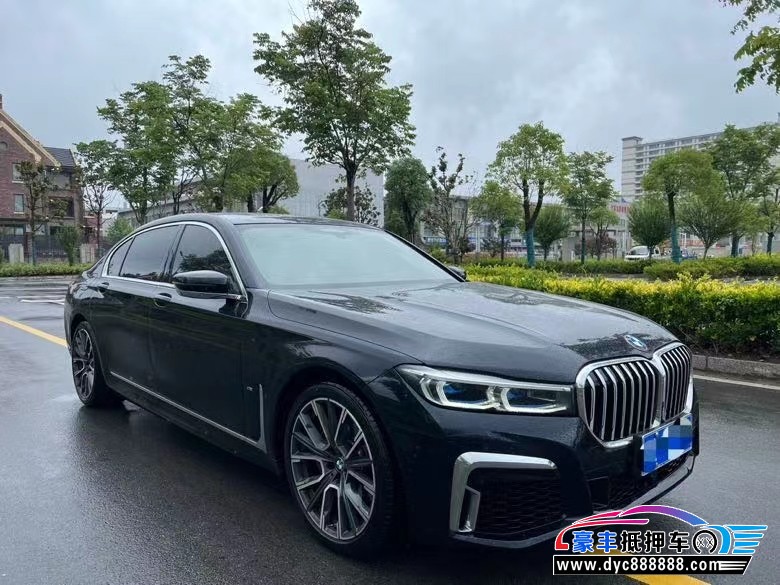 22年宝马7系轿车抵押车出售