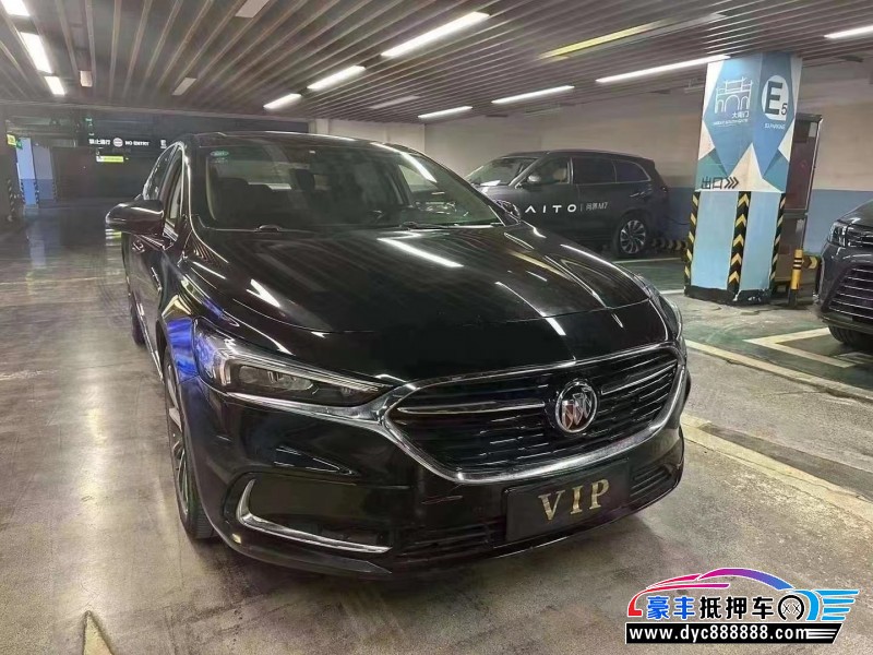 20年别克君越轿车抵押车出售