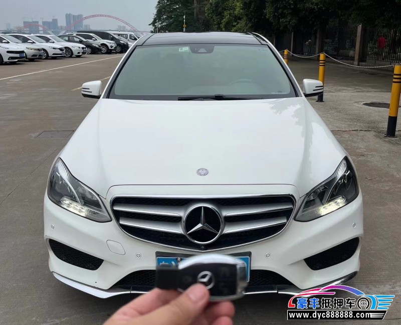 14年奔驰E轿车抵押车出售