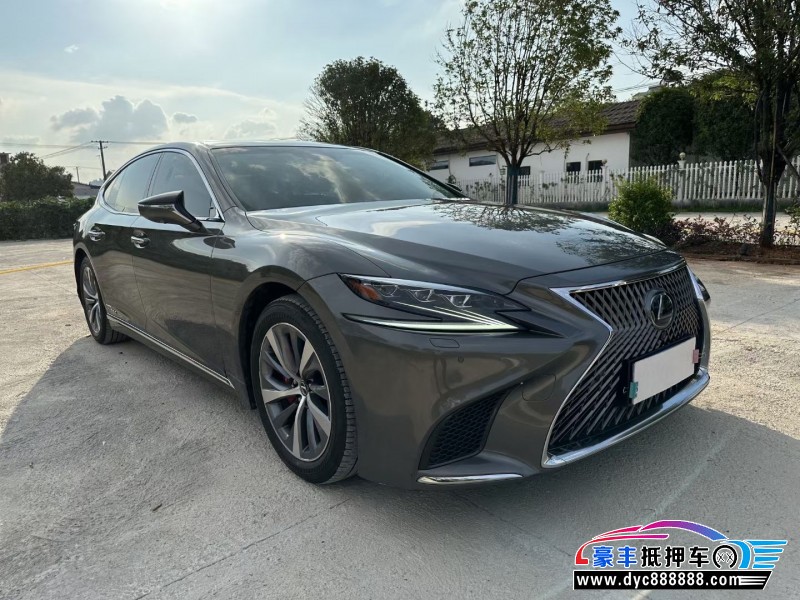 19年雷克萨斯LS轿车抵押车出售