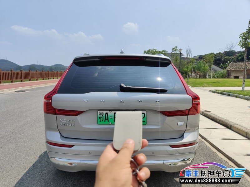 23年沃尔沃XC60轿车抵押车出售