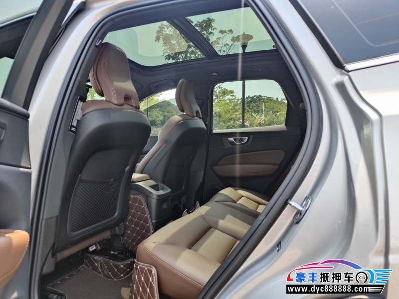 23年沃尔沃XC60轿车抵押车出售