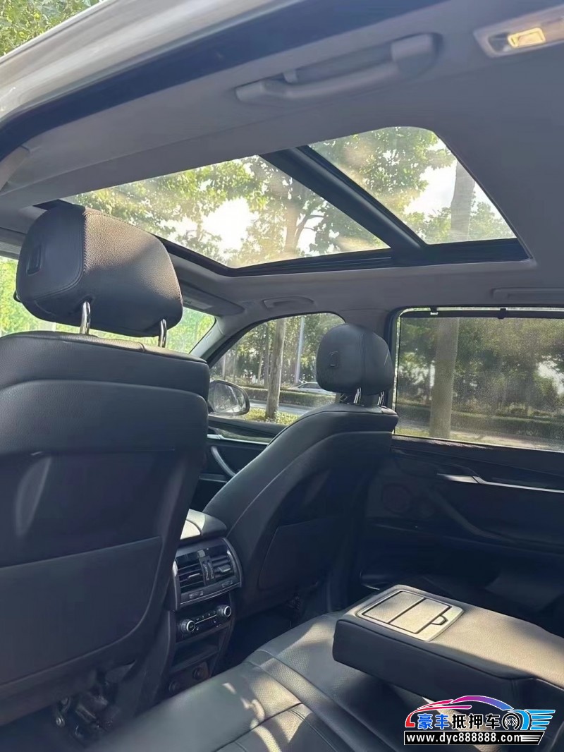 14年宝马X5轿车抵押车出售