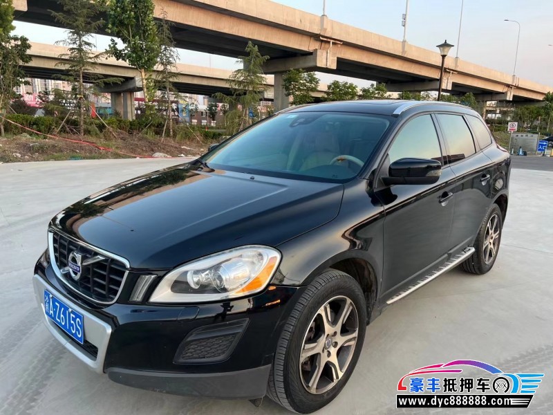 13年沃尔沃XC60轿车抵押车出售