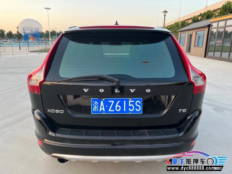 13年沃尔沃XC60轿车抵押车出售