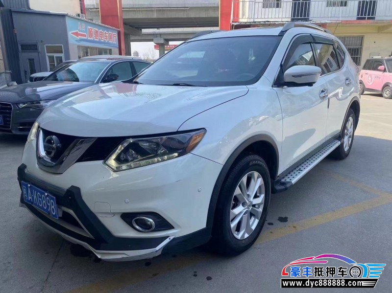 16年日产奇骏轿车抵押车出售