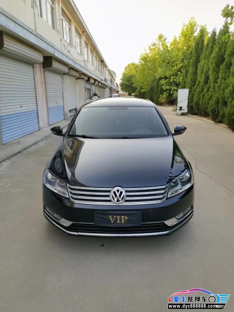 16年大众迈腾轿车抵押车出售