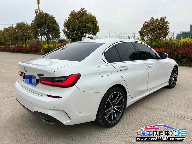 20年宝马3系轿车抵押车出售