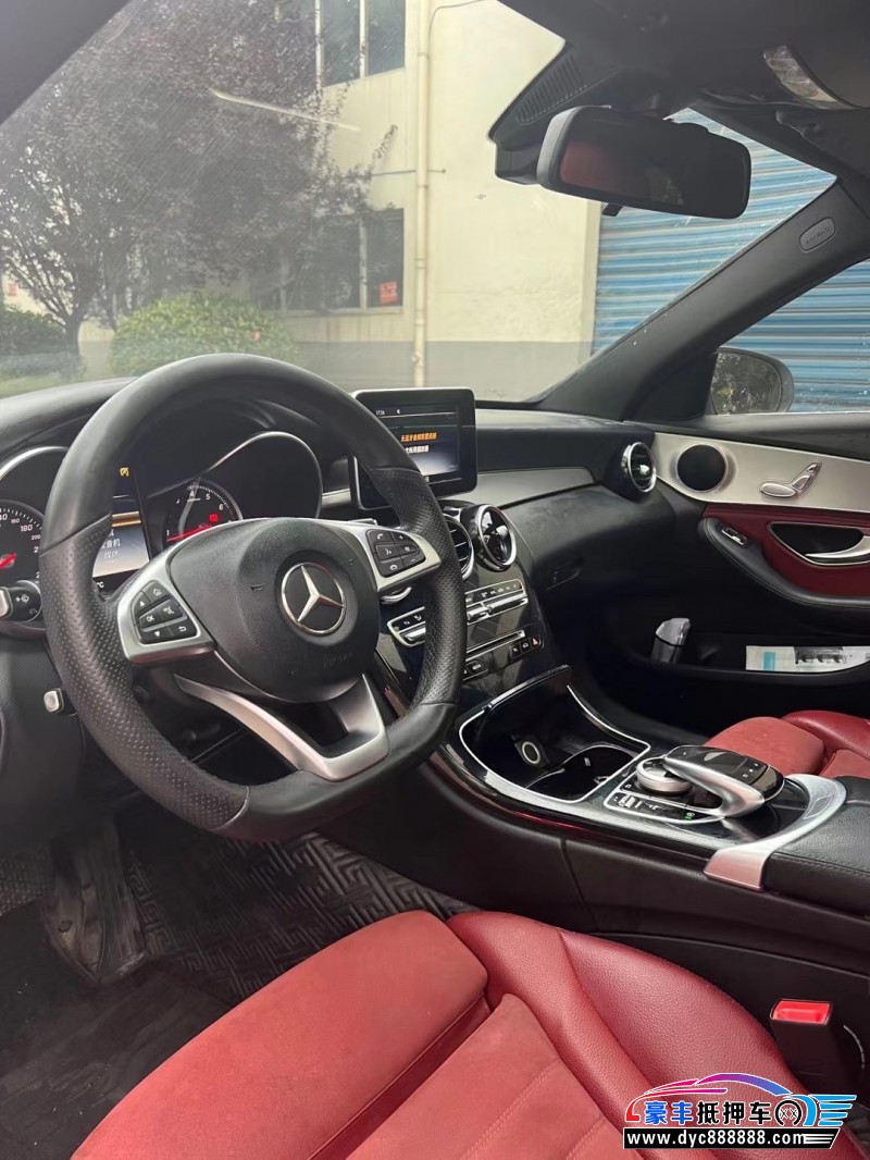 17年奔驰C轿车抵押车出售