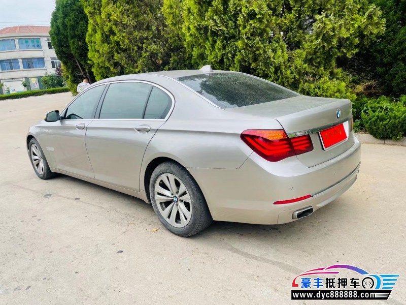 13年宝马7系轿车抵押车出售