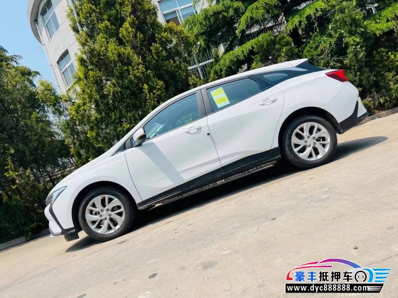 23年别克微蓝轿车抵押车出售