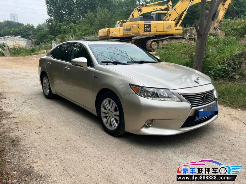 14年雷克萨斯ES轿车抵押车出售